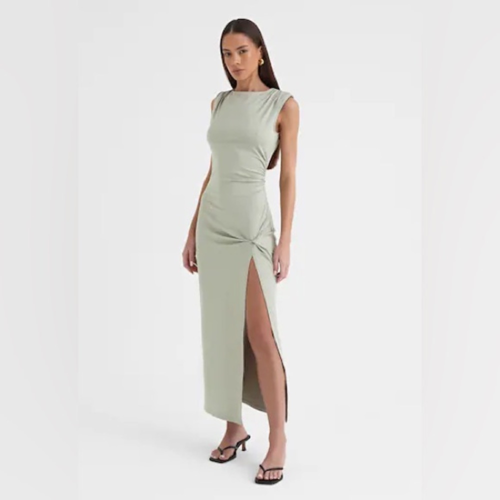 4th & Reckless • NWT Midaxi Dress